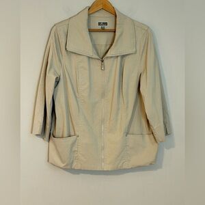 JM Collection Woman Beige Zip-Front Jacket – Size 16W